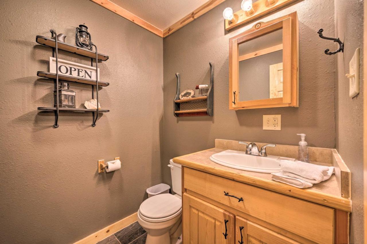 Broken Bow Retreat On 2 Acres With Hot Tub And Deck! Villa Eksteriør billede