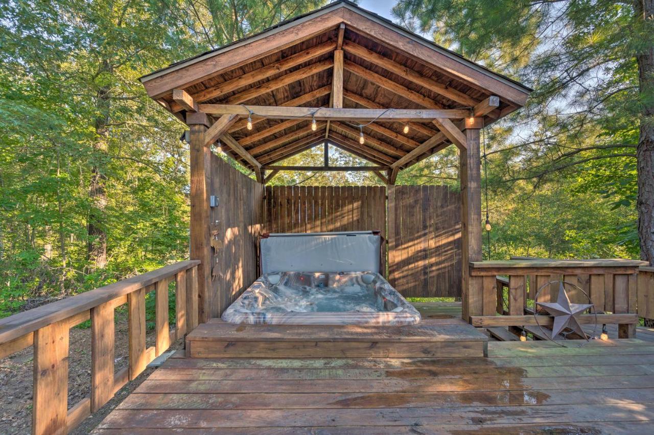 Broken Bow Retreat On 2 Acres With Hot Tub And Deck! Villa Eksteriør billede