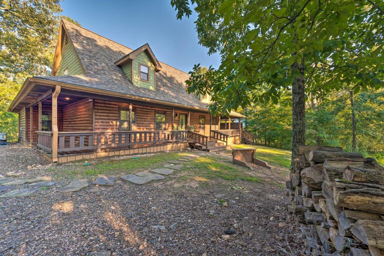 Broken Bow Retreat On 2 Acres With Hot Tub And Deck! Villa Eksteriør billede